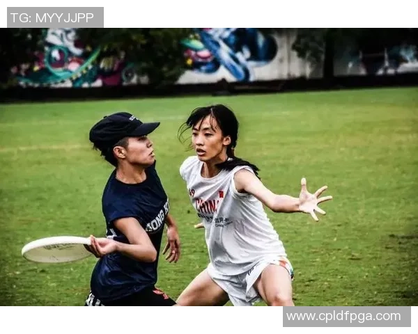 重庆飞盘队进攻体系解析与飞盘战术创新探讨